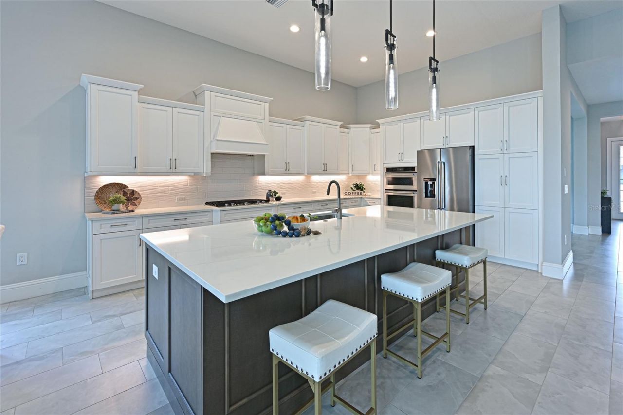 17110 Verona Place, Lakewood Ranch, FL 34202 Photo