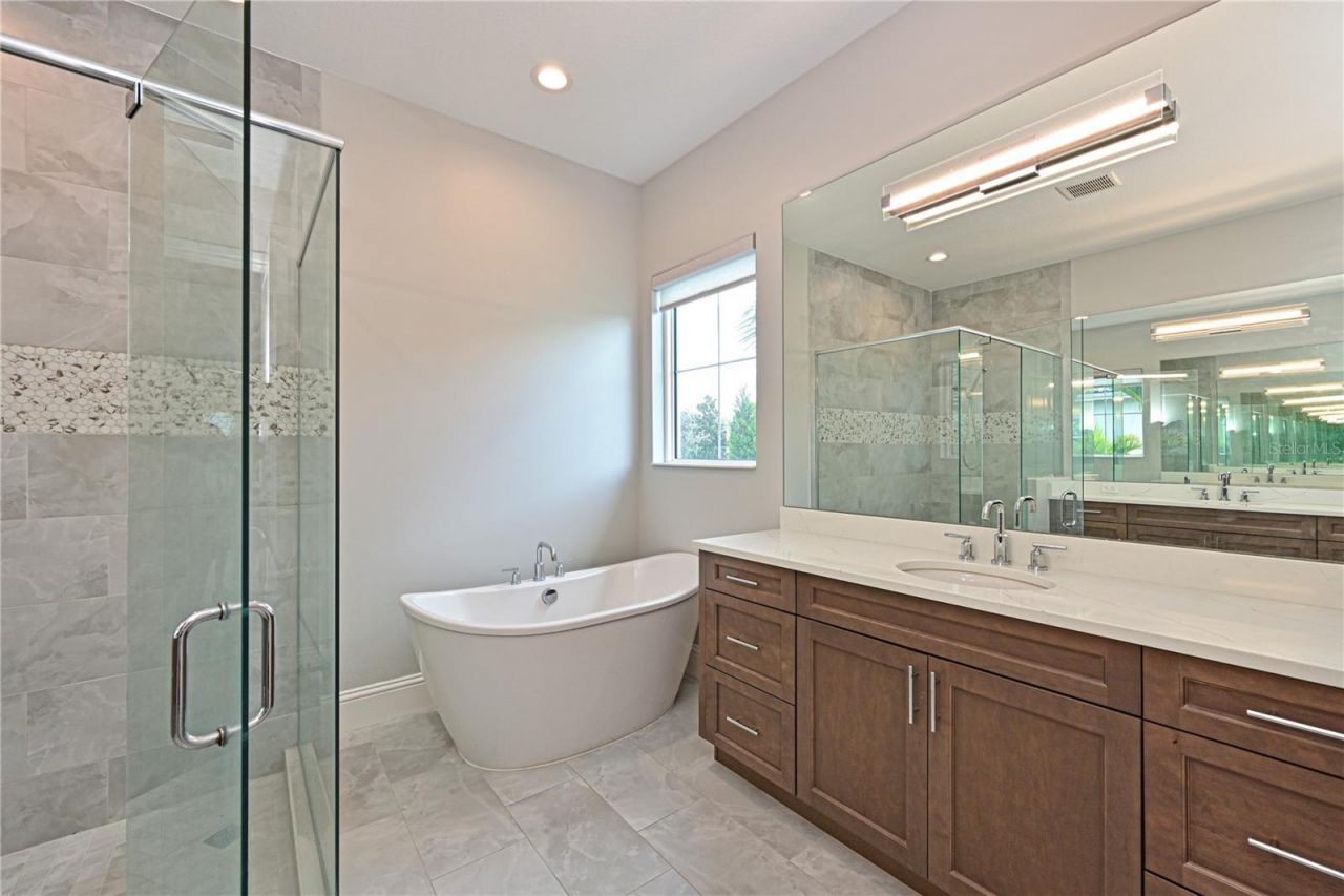 17110 Verona Place, Lakewood Ranch, FL 34202 Photo