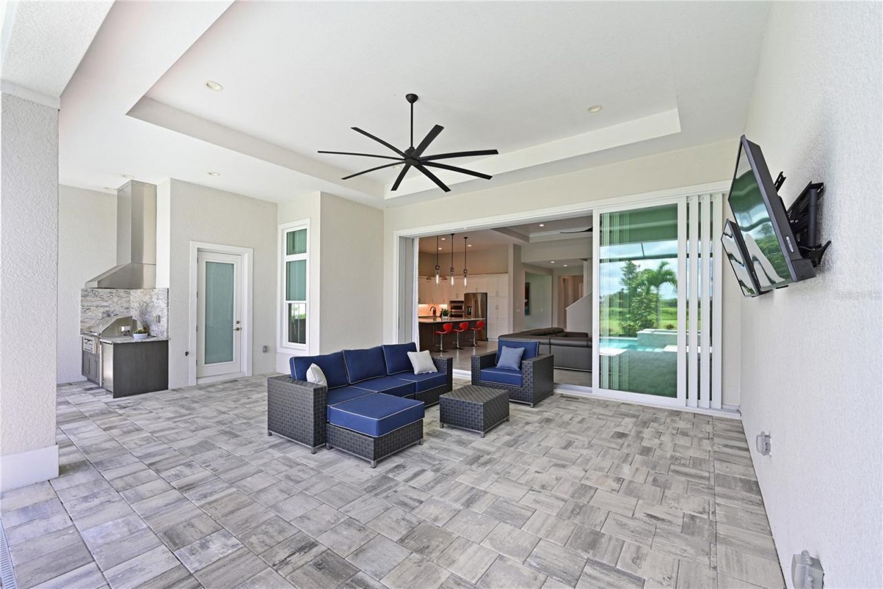 17110 Verona Place, Lakewood Ranch, FL 34202 Photo