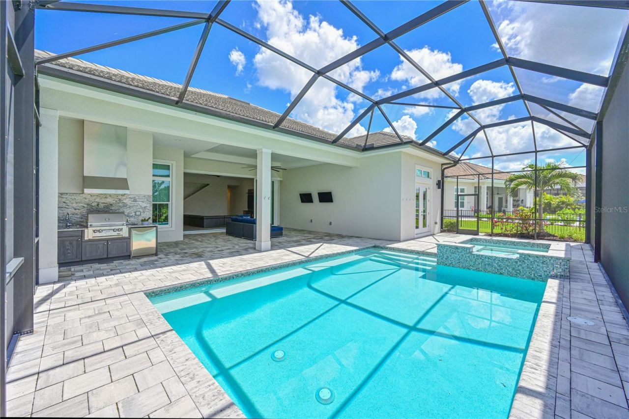 17110 Verona Place, Lakewood Ranch, FL 34202 Photo