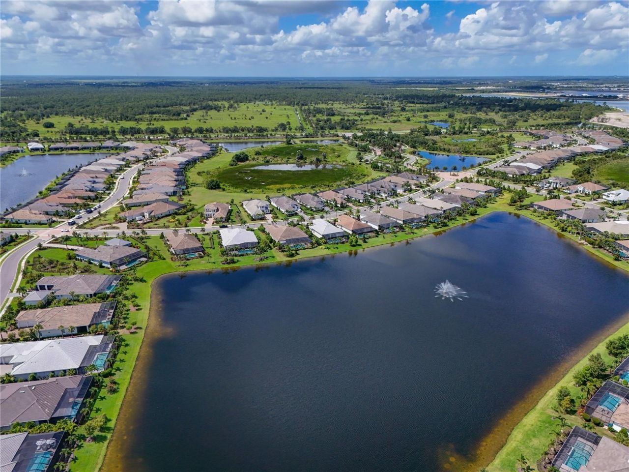 17110 Verona Place, Lakewood Ranch, FL 34202 Photo