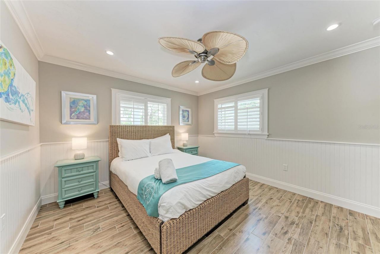 733 Holly Road, Anna Maria, FL 34216 Photo