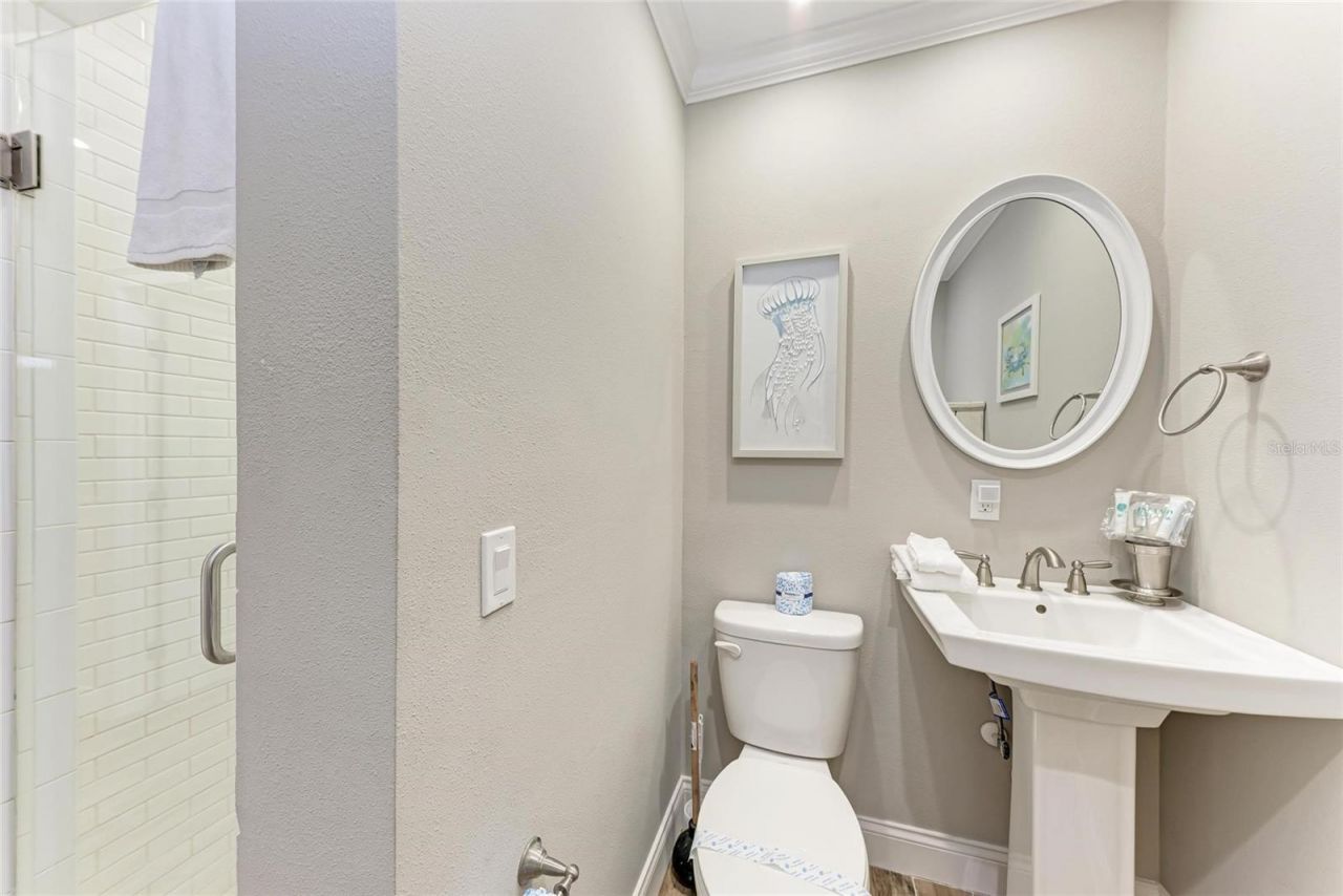 733 Holly Road, Anna Maria, FL 34216 Photo