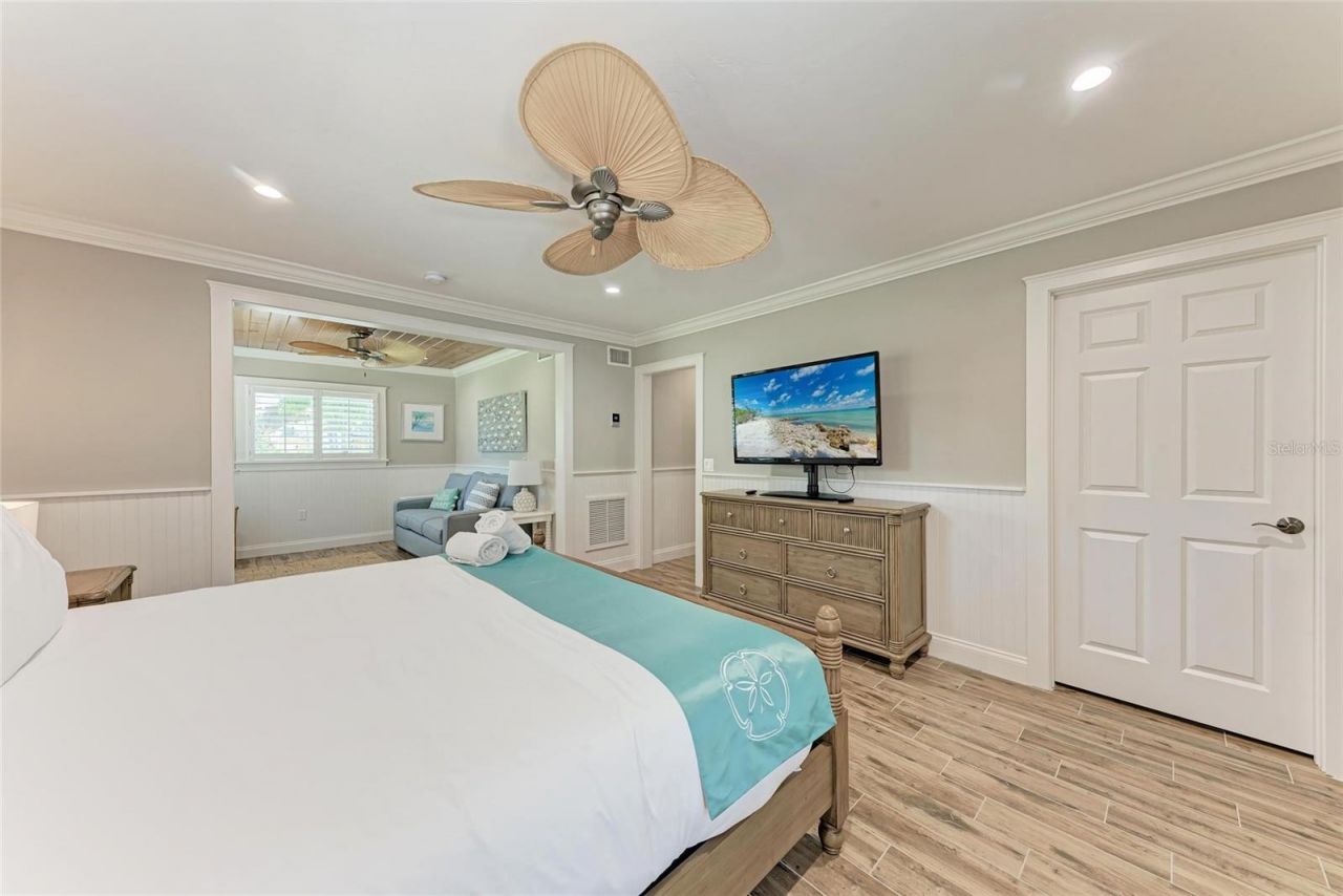 733 Holly Road, Anna Maria, FL 34216 Photo