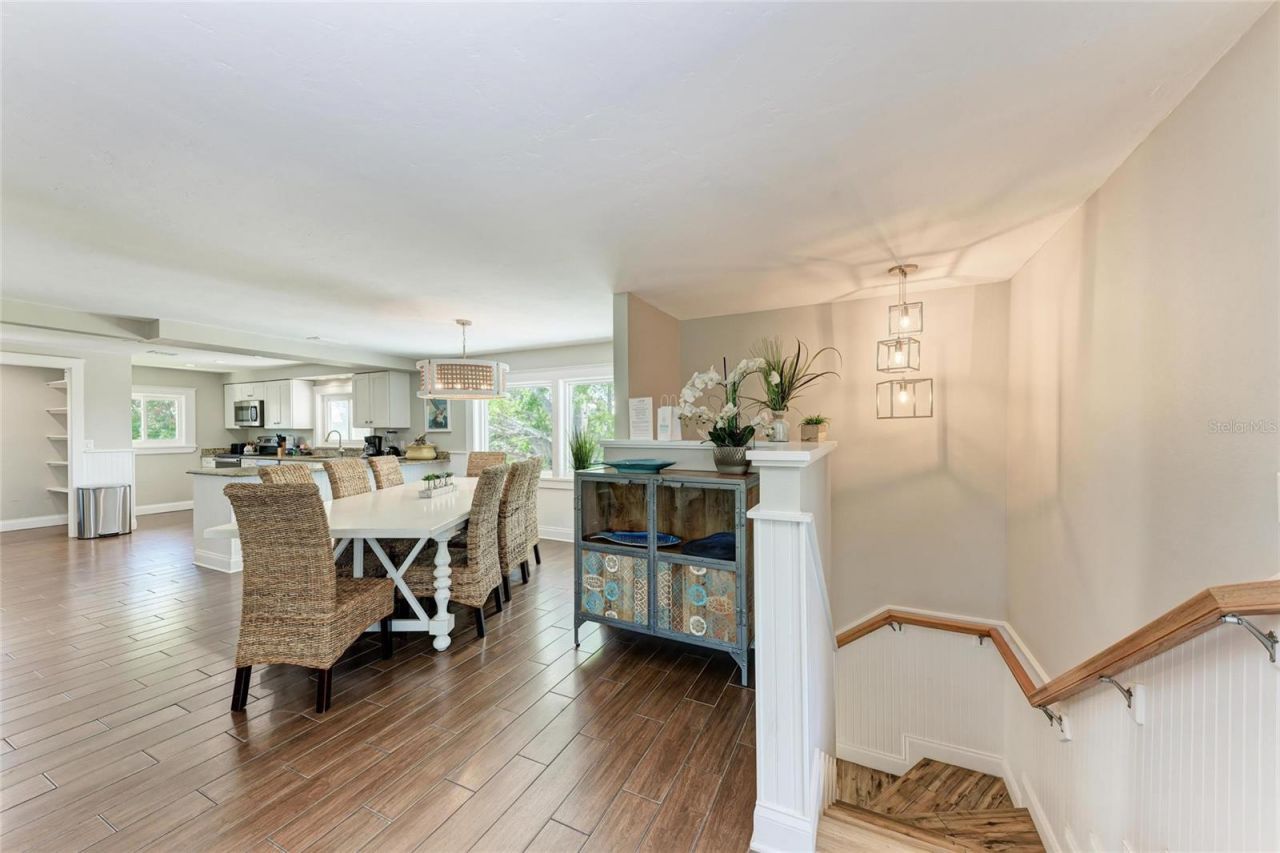 733 Holly Road, Anna Maria, FL 34216 Photo