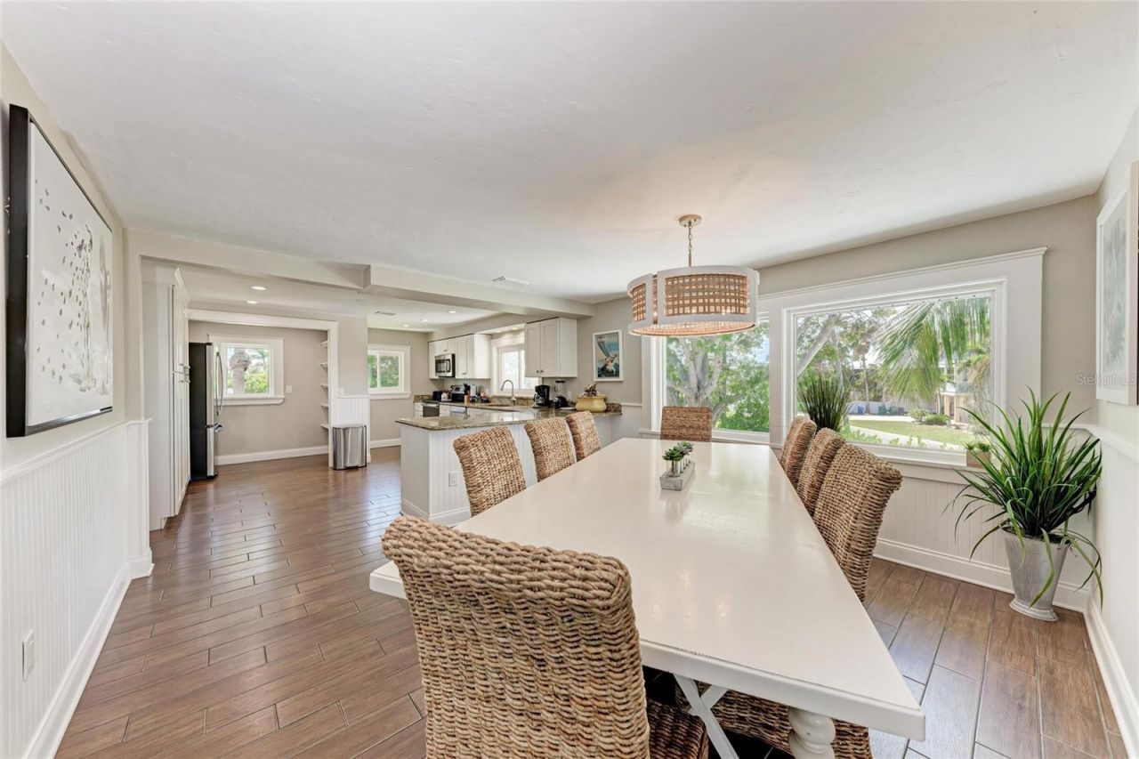 733 Holly Road, Anna Maria, FL 34216 Photo