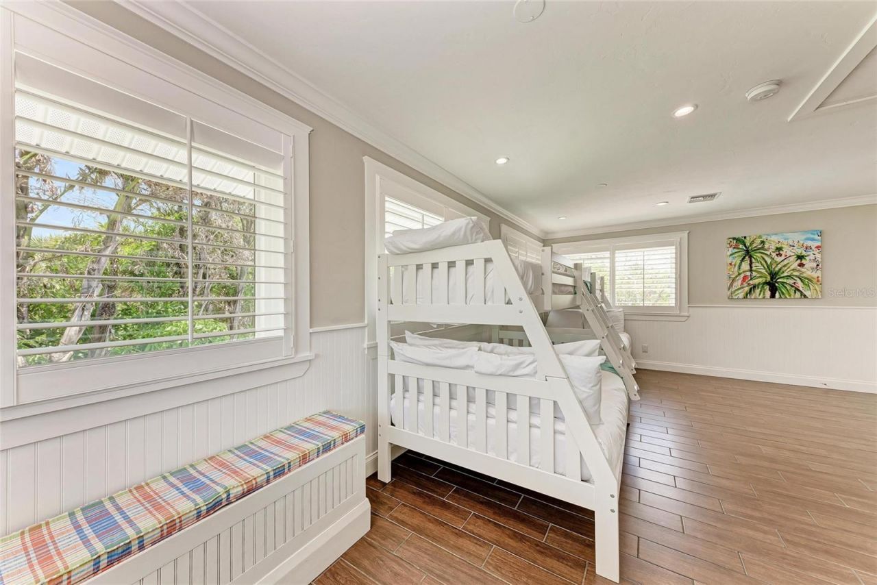 733 Holly Road, Anna Maria, FL 34216 Photo