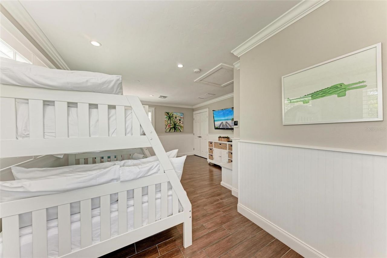 733 Holly Road, Anna Maria, FL 34216 Photo