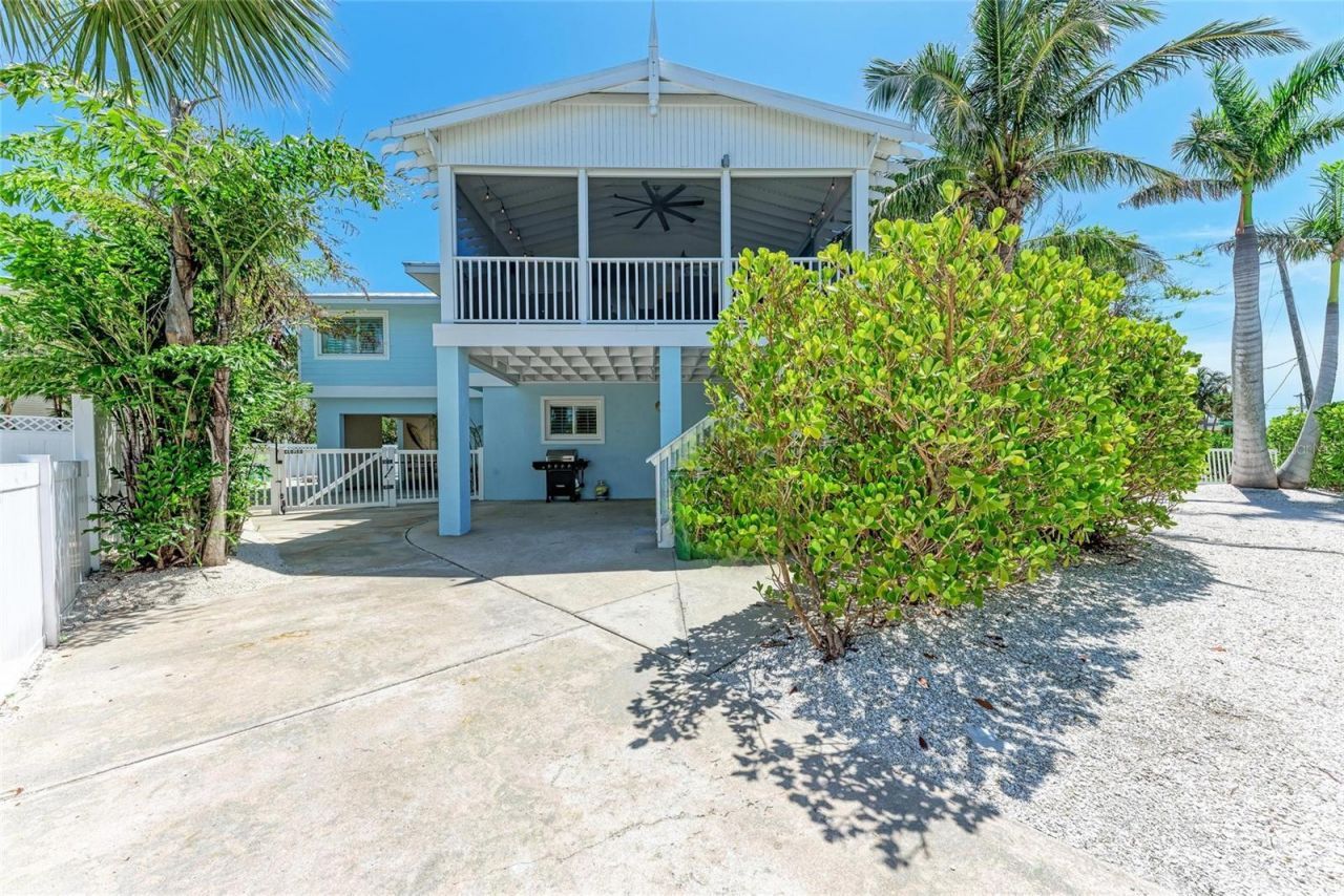 733 Holly Road, Anna Maria, FL 34216 Photo