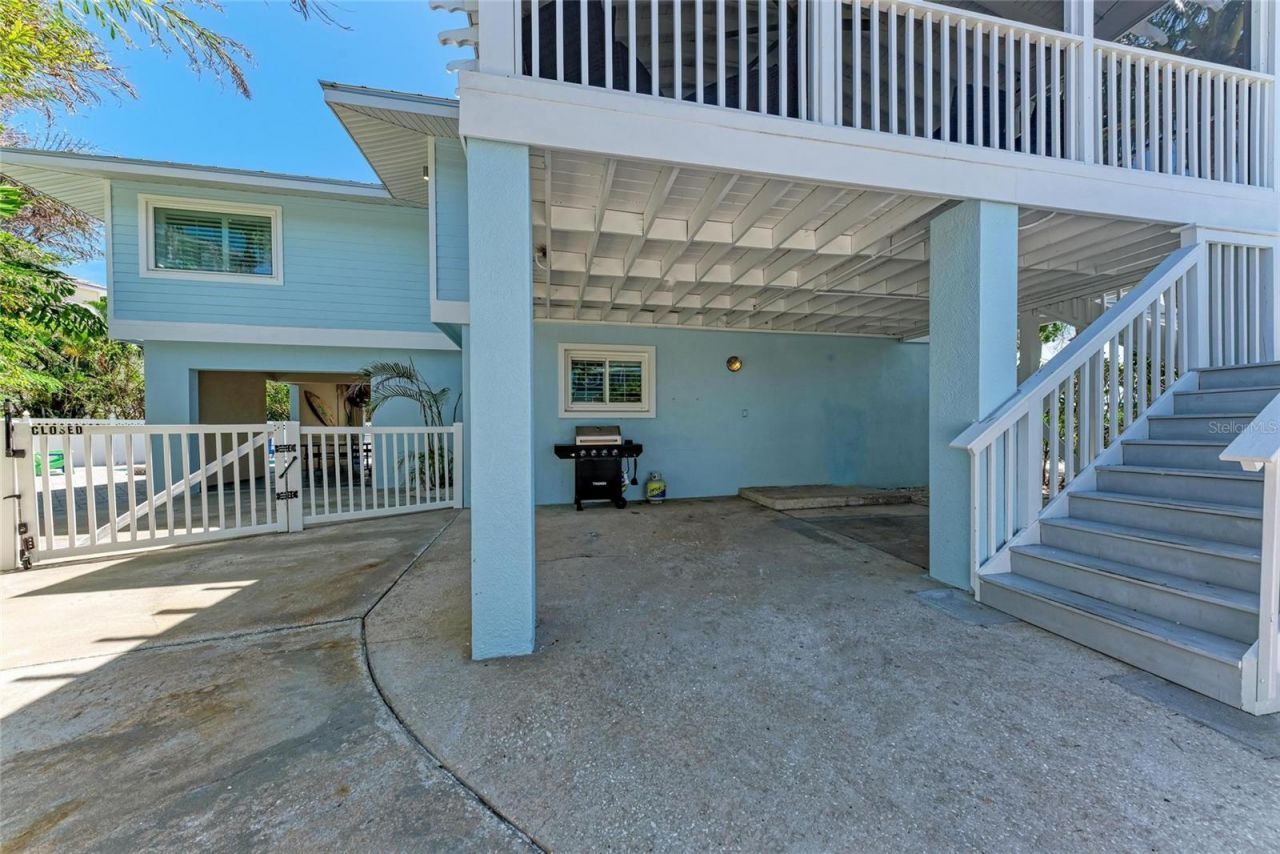 733 Holly Road, Anna Maria, FL 34216 Photo