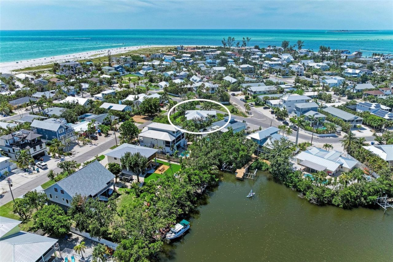 733 Holly Road, Anna Maria, FL 34216 Photo