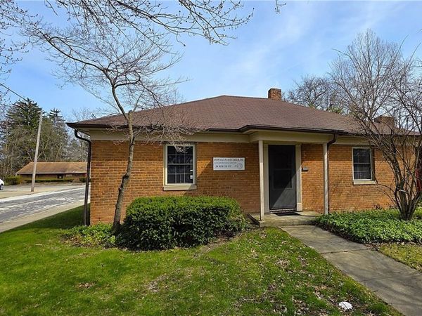 24 Beech Street, Berea, OH 44017