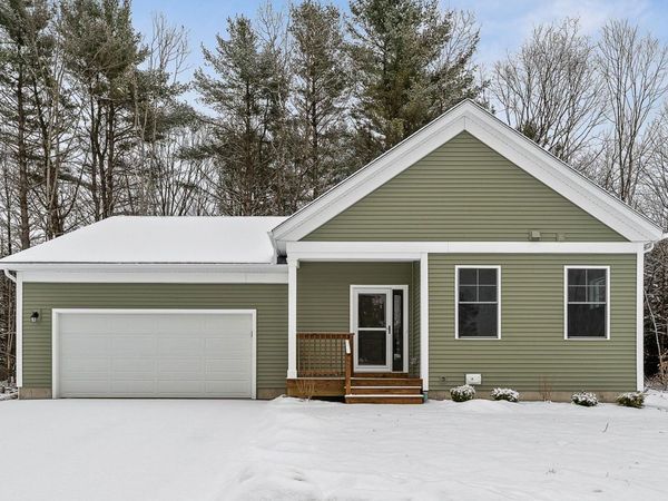 5 Dogwood Circle, Unit 5 Welchii, Milton, VT 05468