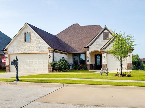 6605 Pinehurst Drive, Granbury, TX 76049