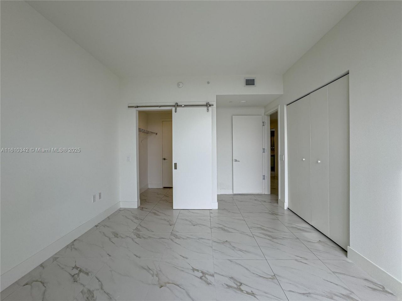 2000 Metropica Way, Unit 2009, Sunrise, FL 33323 Photo