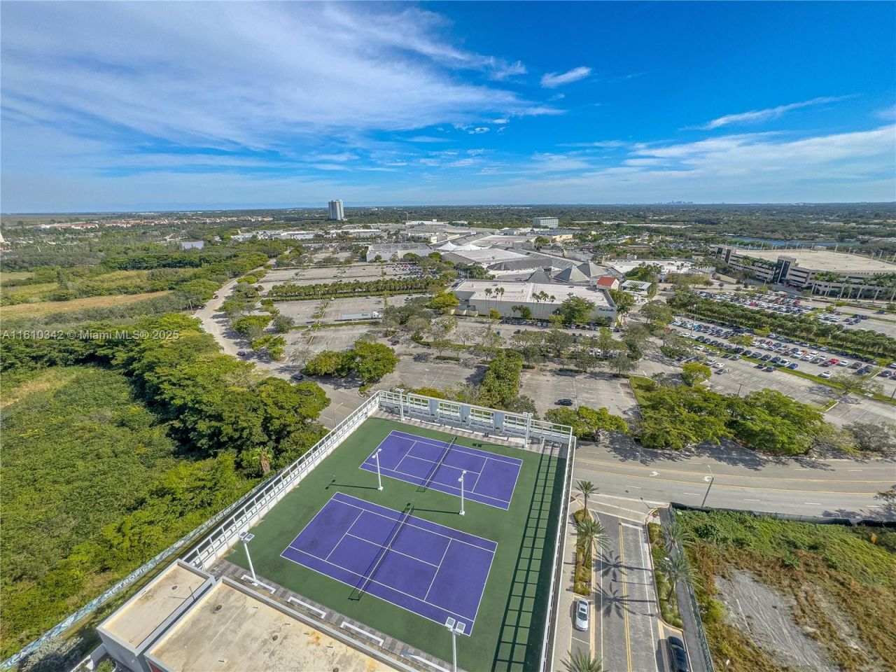 2000 Metropica Way, Unit 2009, Sunrise, FL 33323 Photo