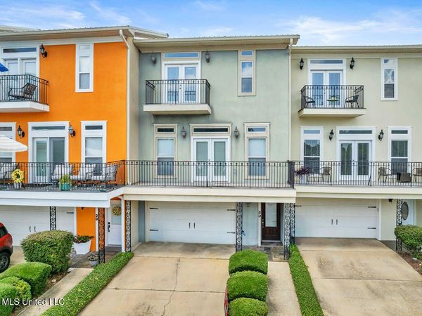 30 Oak Alley Lane, Long Beach, MS 39560