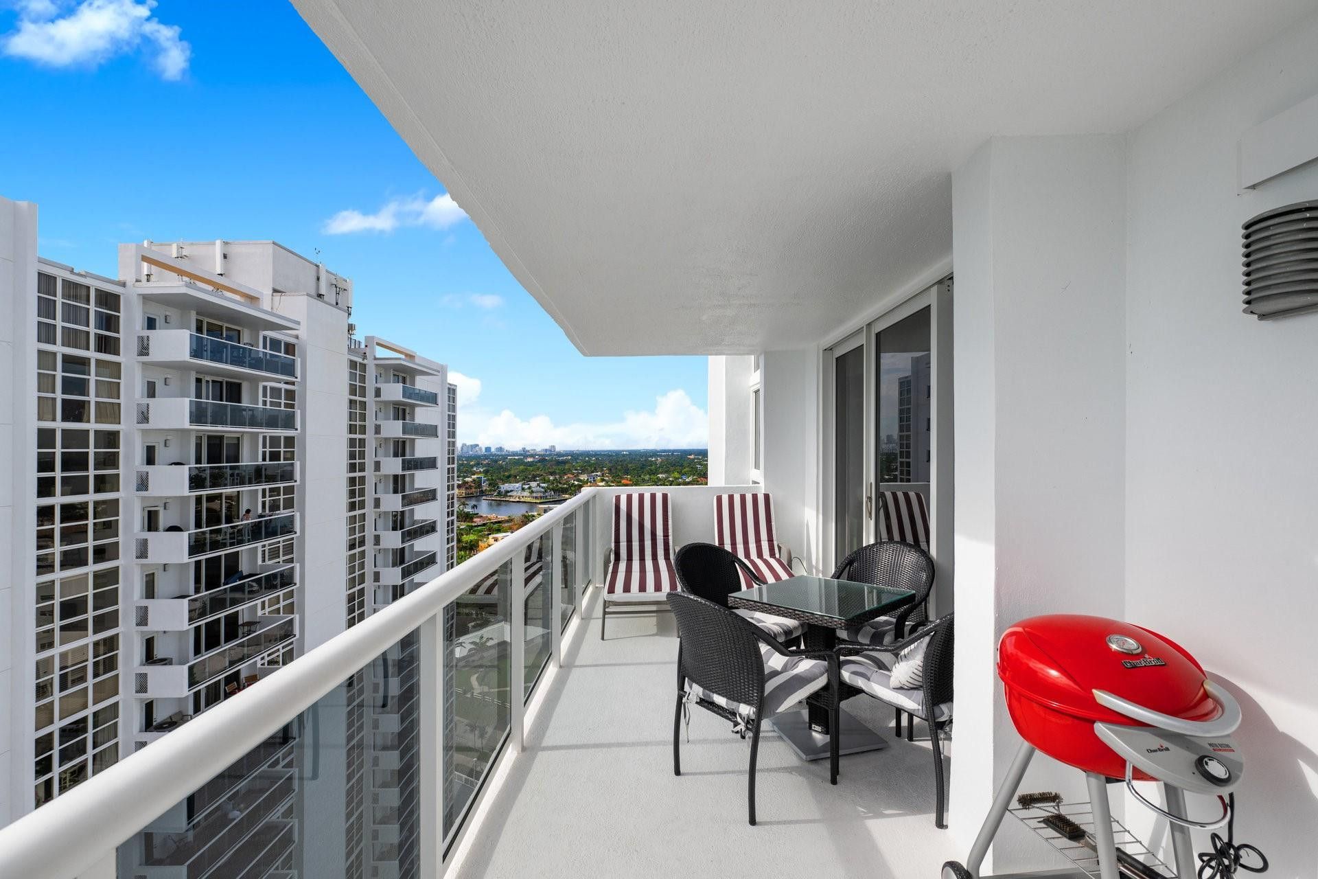 2715 N Ocean Boulevard, Unit 17D, Fort Lauderdale, FL 33308 Photo