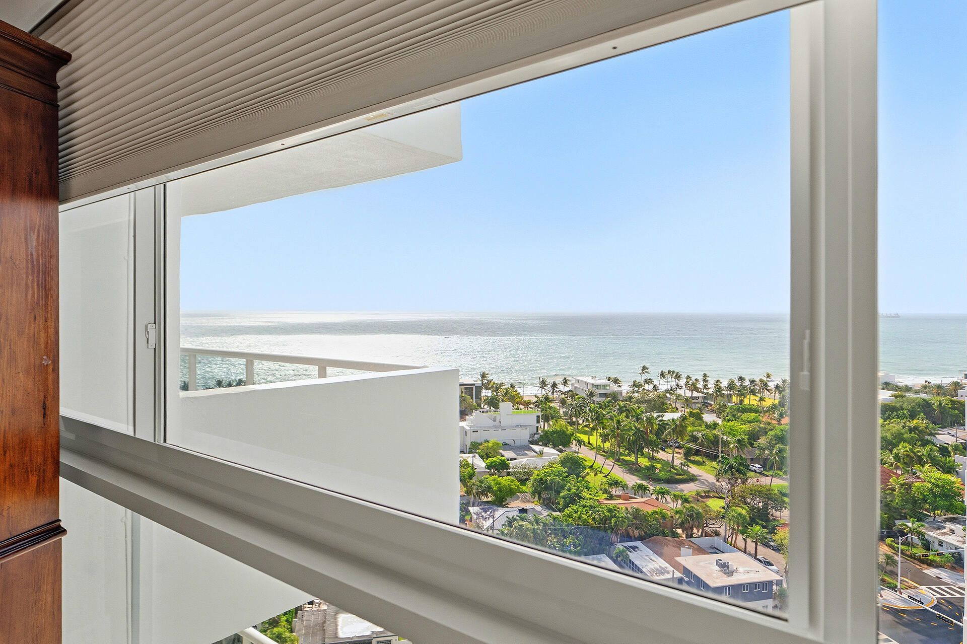 2715 N Ocean Boulevard, Unit 17D, Fort Lauderdale, FL 33308 Photo