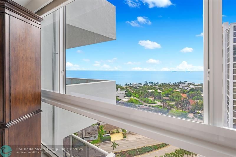 2715 N Ocean Boulevard, Unit 17D, Fort Lauderdale, FL 33308 Photo