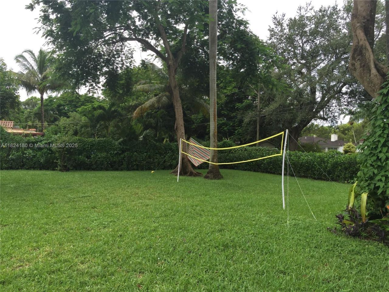 324 La Villa Dr, Miami Springs, FL 33166 Photo