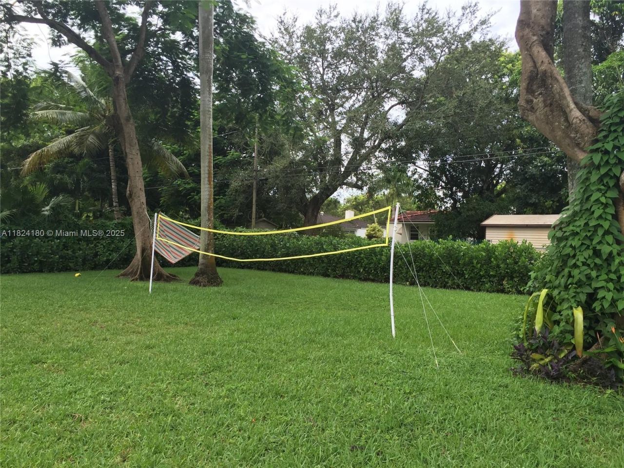 324 La Villa Dr, Miami Springs, FL 33166 Photo