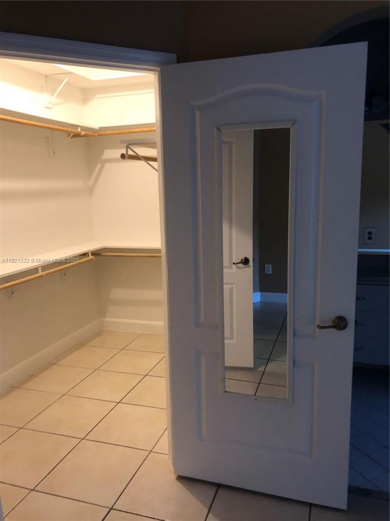 10932 NW 69 St, Doral, FL 33178 Photo