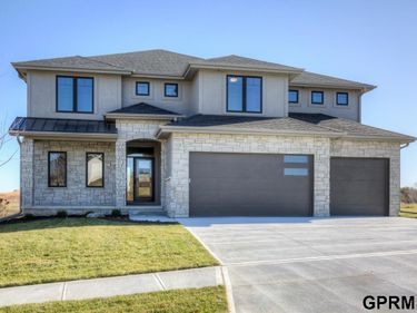 3103 N 184 Street, Elkhorn, NE 68022