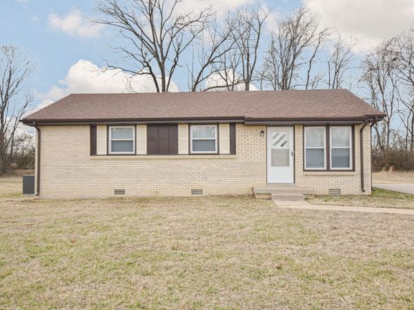 2730 Ann Drive, Clarksville, TN 37040