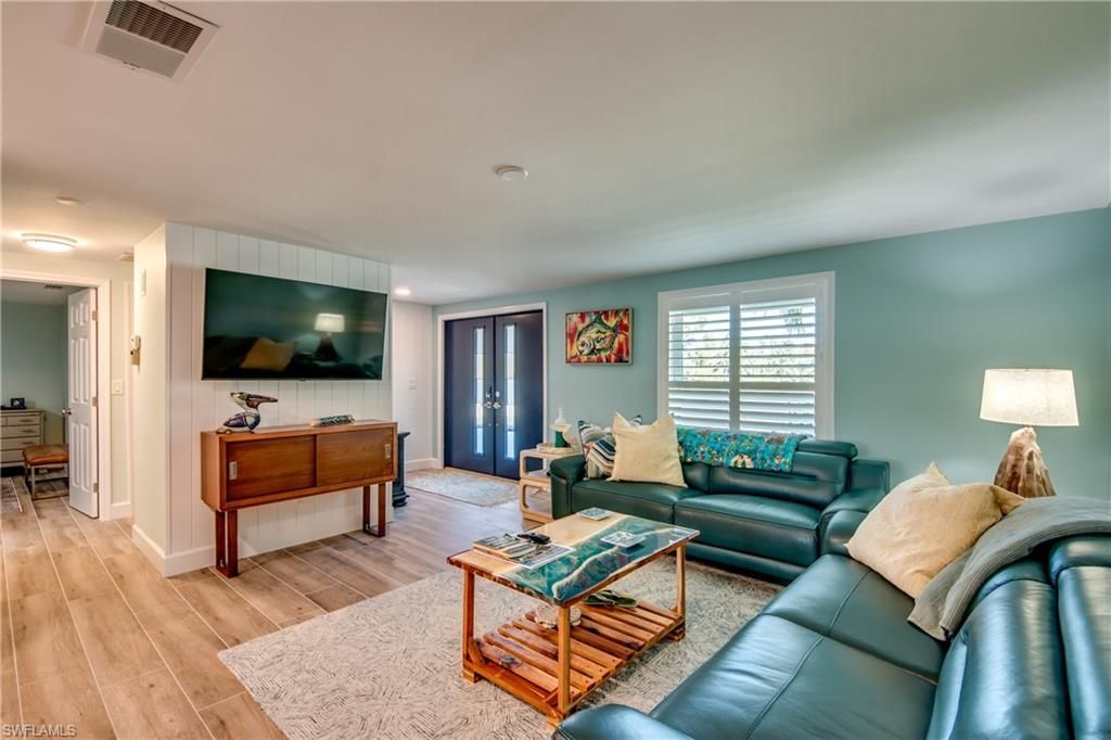 2891 Cussell Dr, Saint James City, FL 33956 Photo