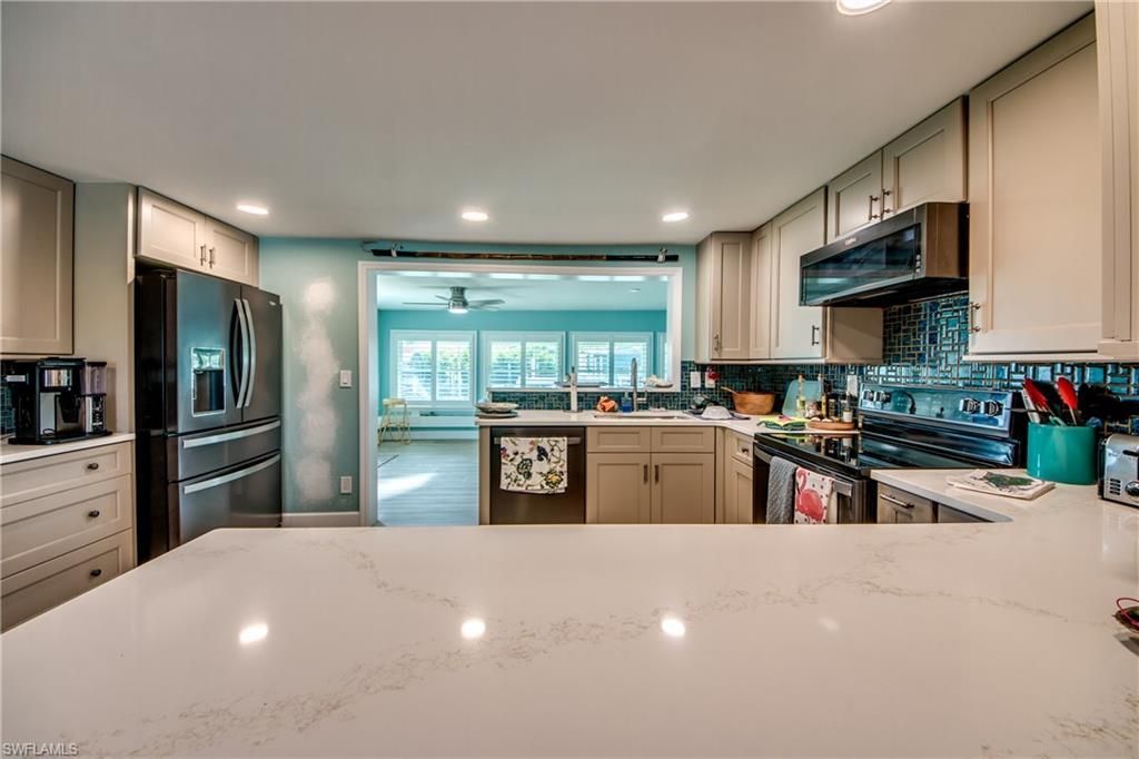 2891 Cussell Dr, Saint James City, FL 33956 Photo