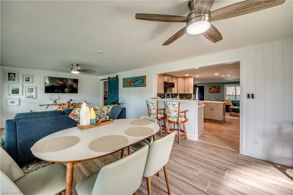 2891 Cussell Dr, Saint James City, FL 33956 Photo