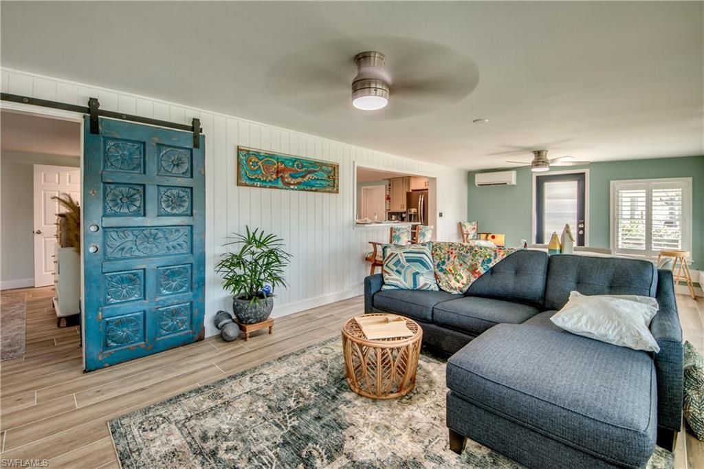 2891 Cussell Dr, Saint James City, FL 33956 Photo