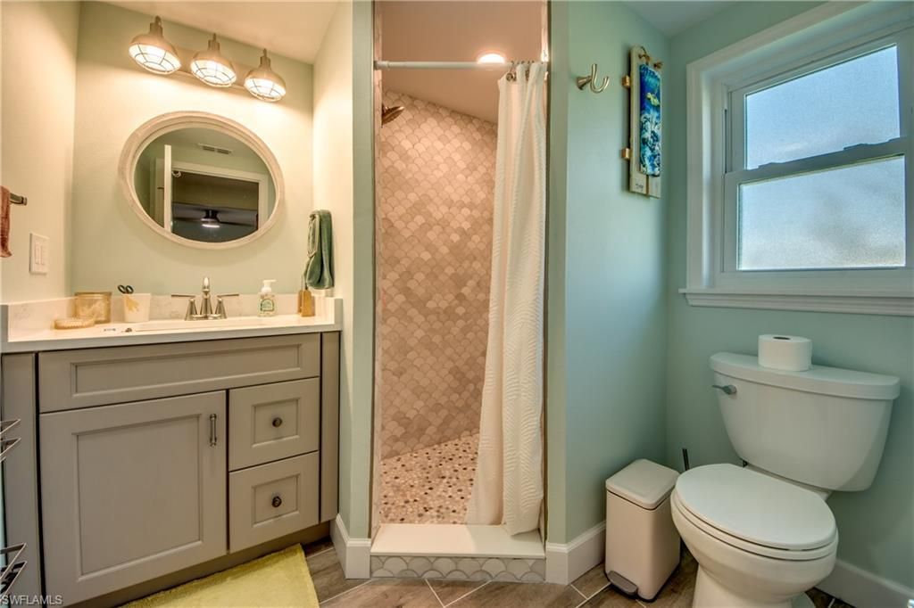 2891 Cussell Dr, Saint James City, FL 33956 Photo