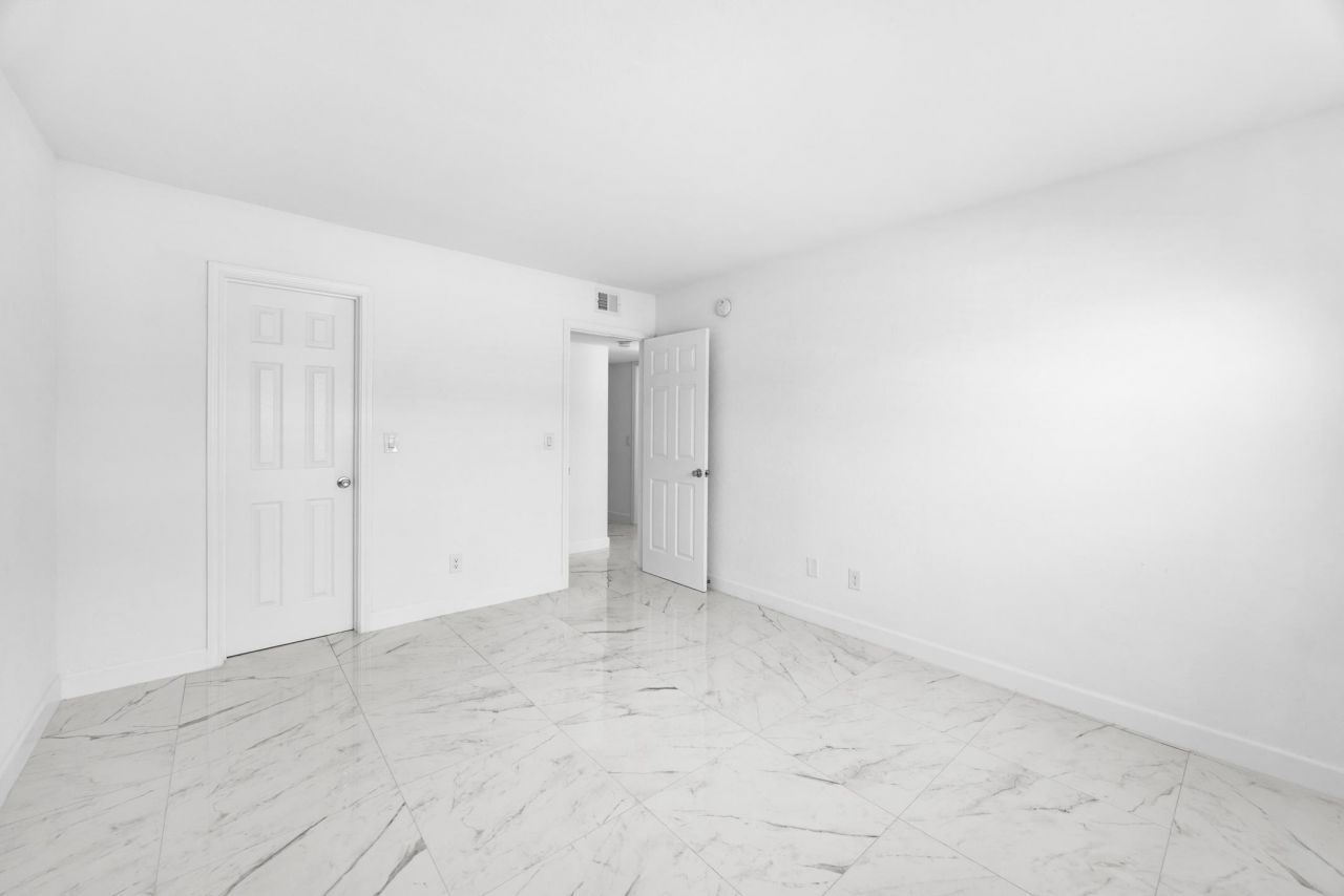 601 Periwinkle Way, Unit D1, Sanibel, FL 33957 Photo