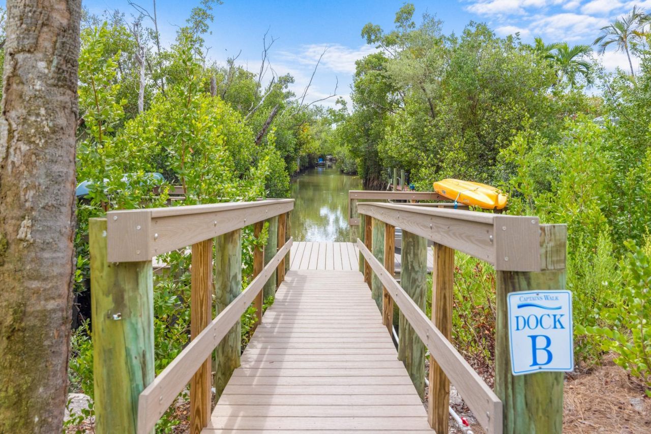 601 Periwinkle Way, Unit D1, Sanibel, FL 33957 Photo