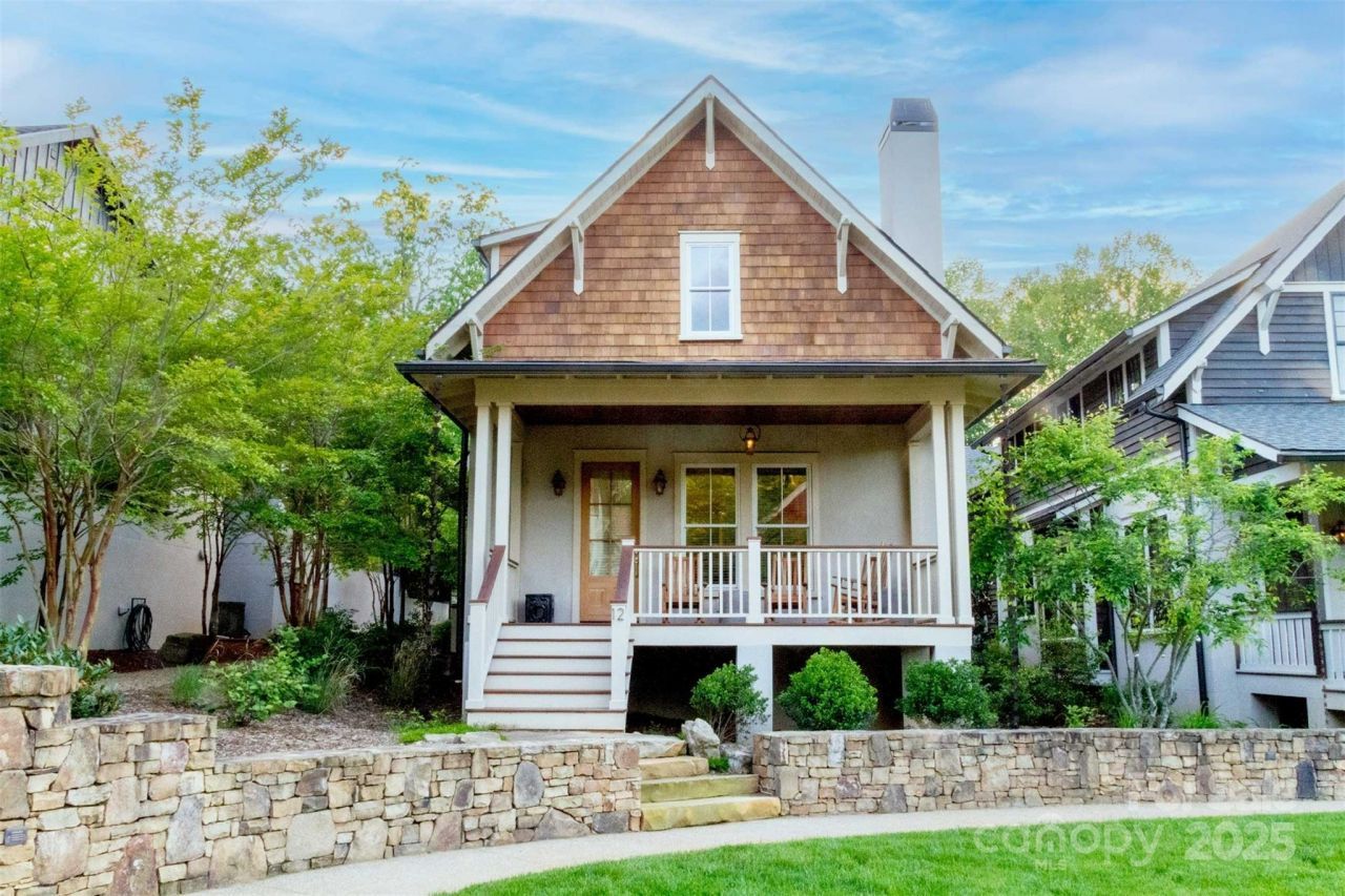 12 Fay Jones Lane, Black Mountain, NC 28711 Main Photo