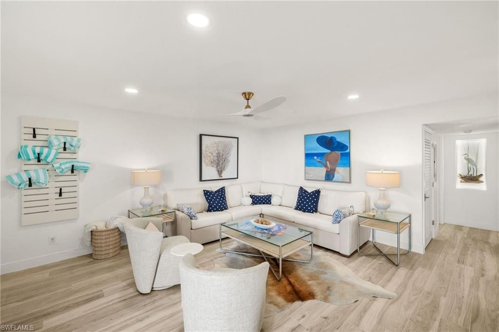 827 E Gulf Dr, Unit C6, Sanibel, FL 33957 Photo