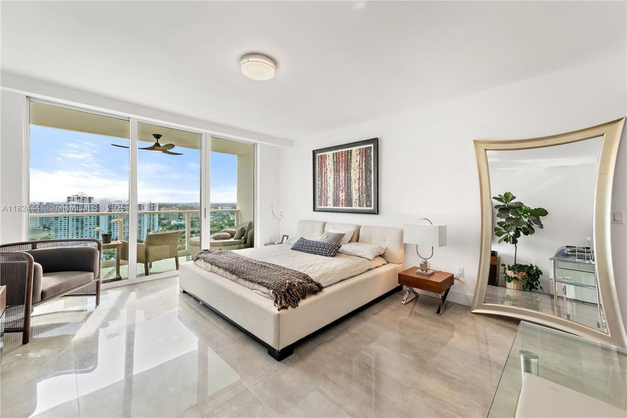 3301 NE 183rd St, Unit 2203, Aventura, FL 33160 Photo