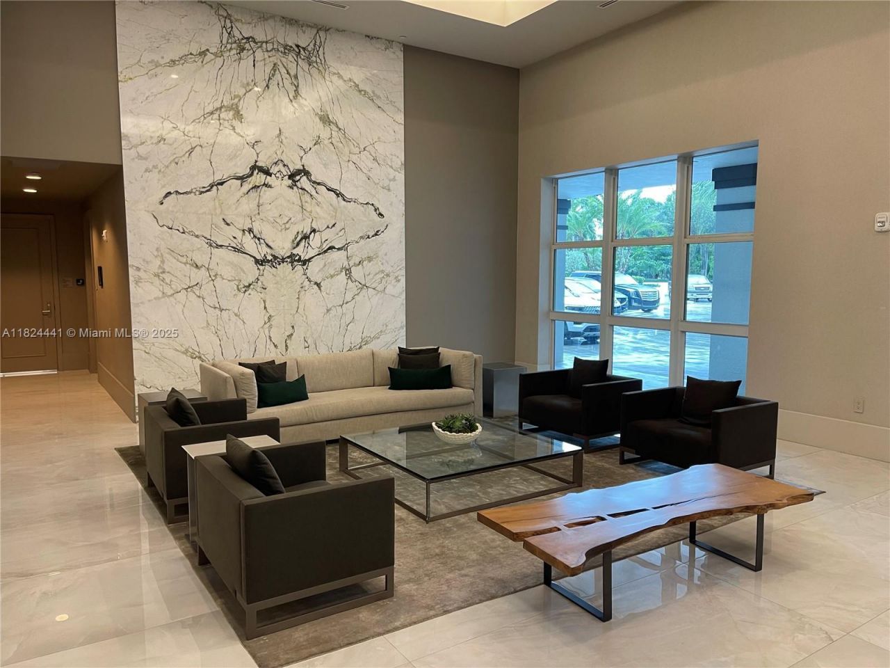 3301 NE 183rd St, Unit 2203, Aventura, FL 33160 Photo