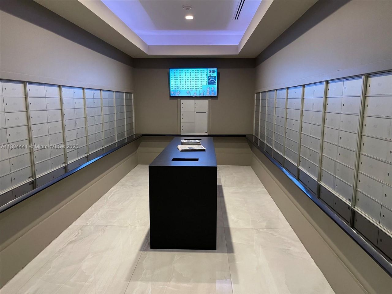 3301 NE 183rd St, Unit 2203, Aventura, FL 33160 Photo