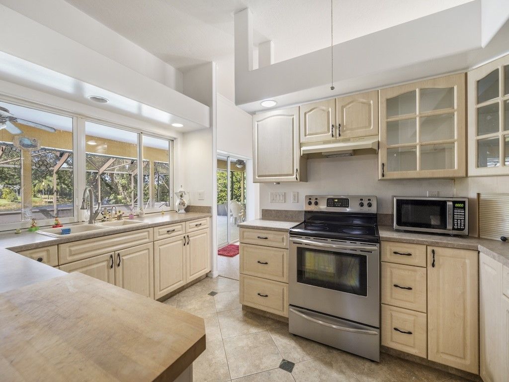 77 Joy Haven Drive, Sebastian, FL 32958 Photo