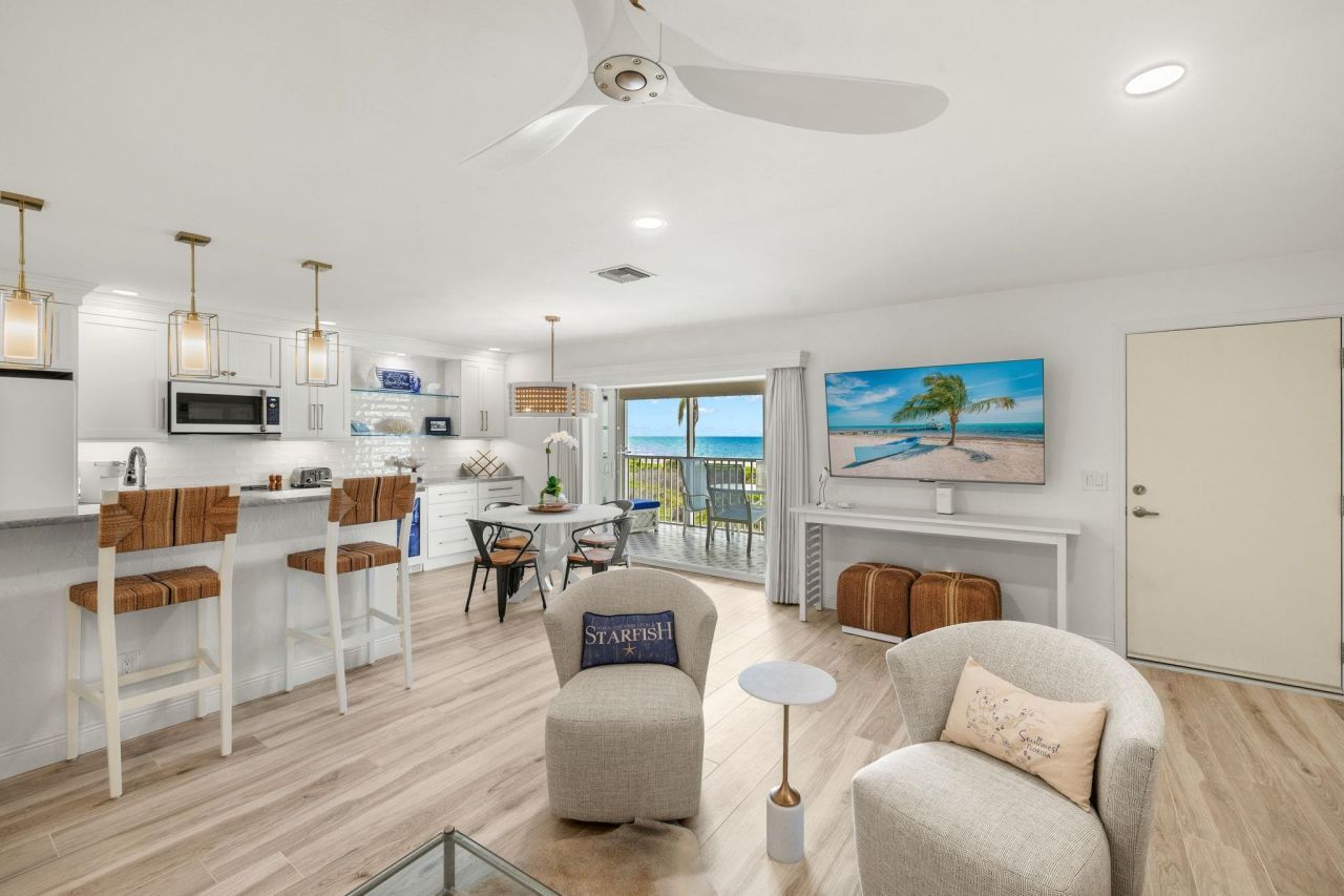 827 E Gulf Dr, Unit C6, Sanibel, FL 33957 Photo