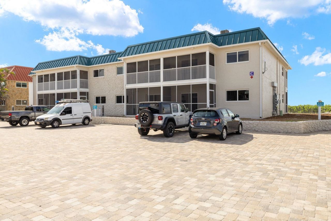 827 E Gulf Dr, Unit C6, Sanibel, FL 33957 Photo