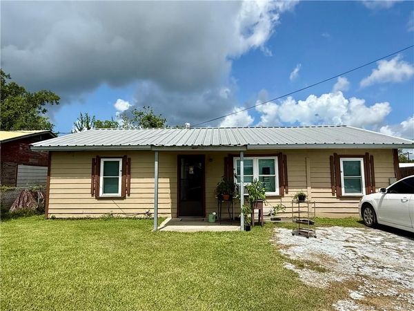 213 Evelyn Street, Sulphur, LA 70663