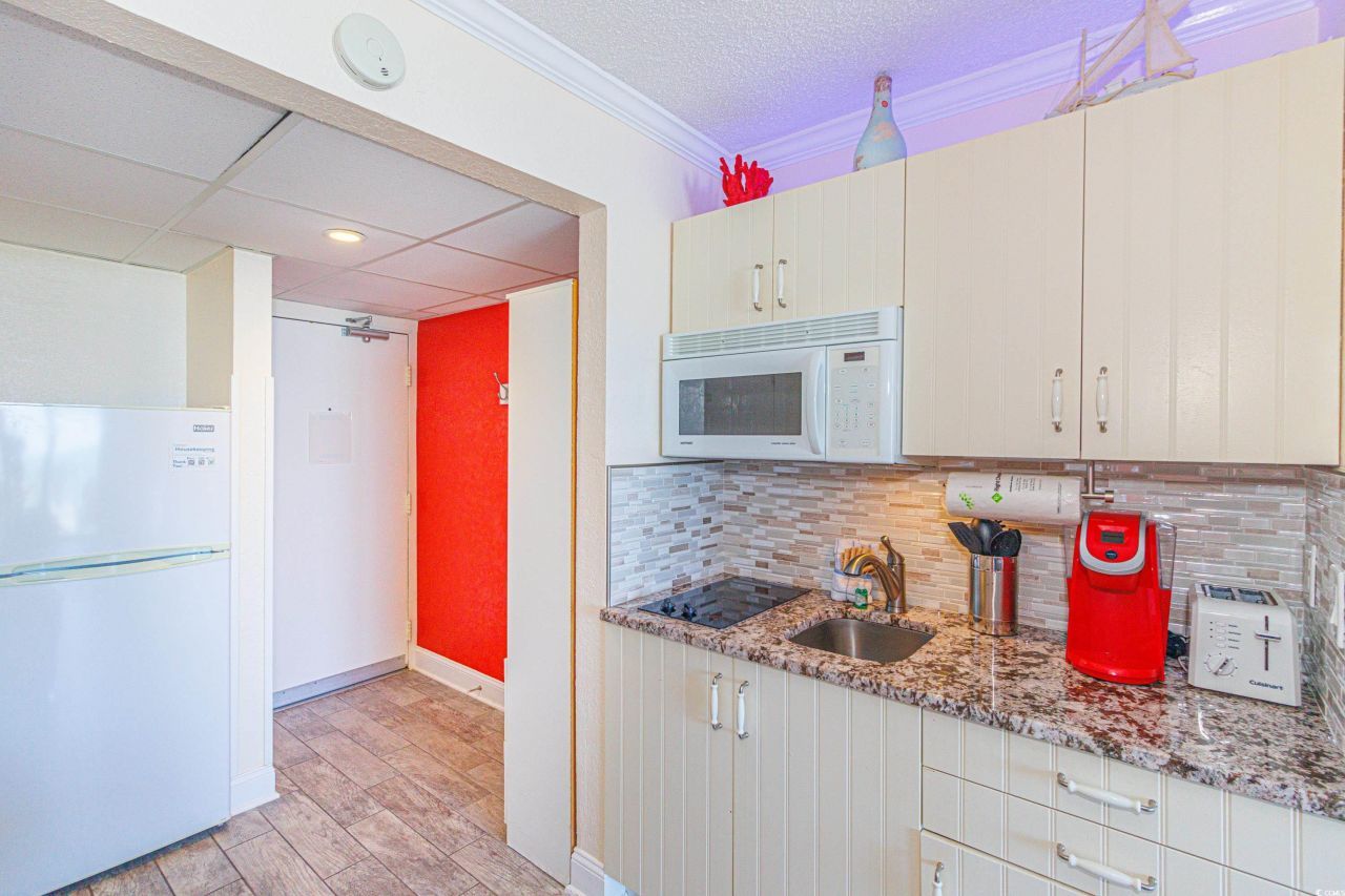 201 74th Ave. N Photo 16