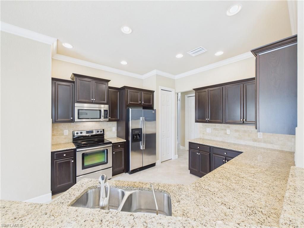 11217 Suffield St, Fort Myers, FL 33913 Photo