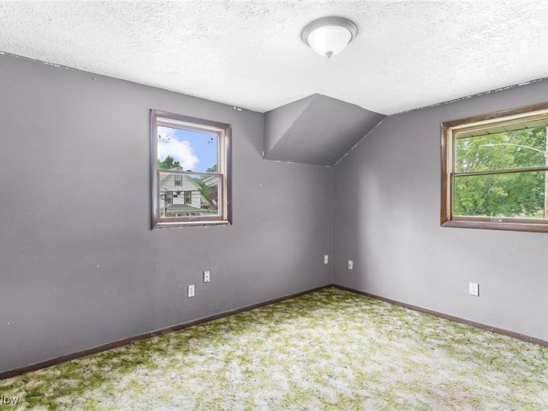 348 Arlington Boulevard, Newton Falls, OH 44444 Photo 15