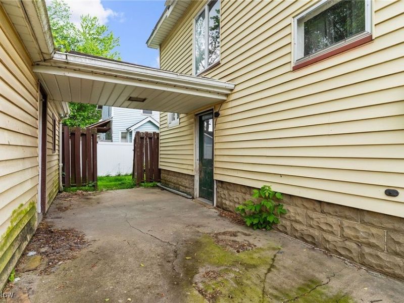 348 Arlington Boulevard, Newton Falls, OH 44444 Photo 6