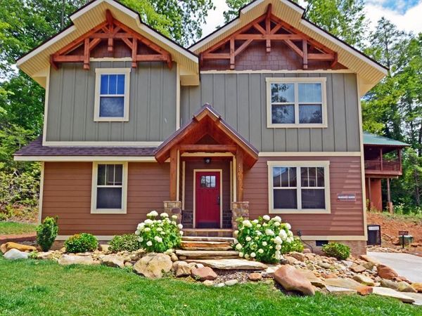 1106 Anastasia Way, Gatlinburg, TN 37738